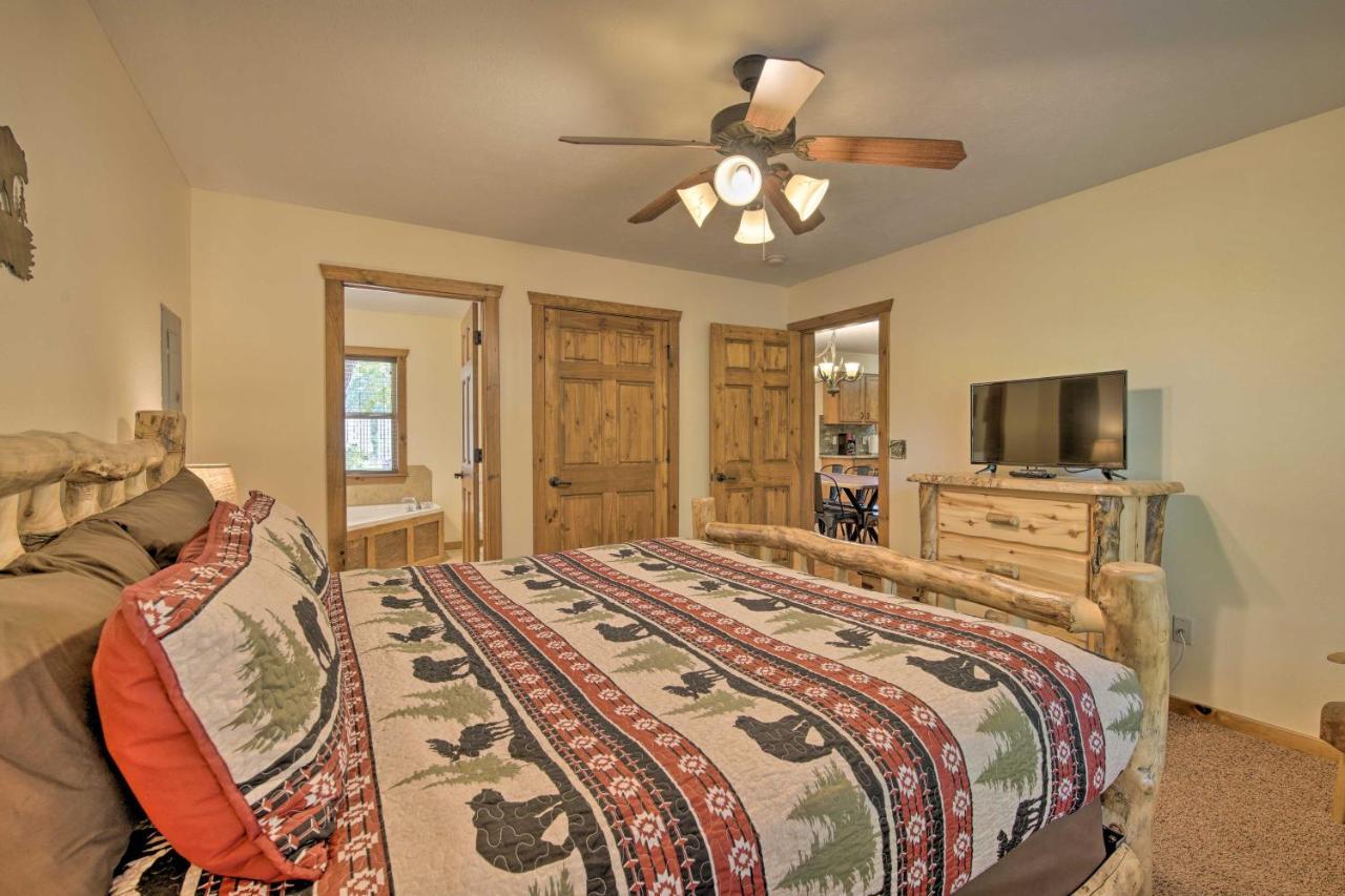 Cozy Rustic River Lodge Family Retreat Near Sdc! 브랜슨 외부 사진